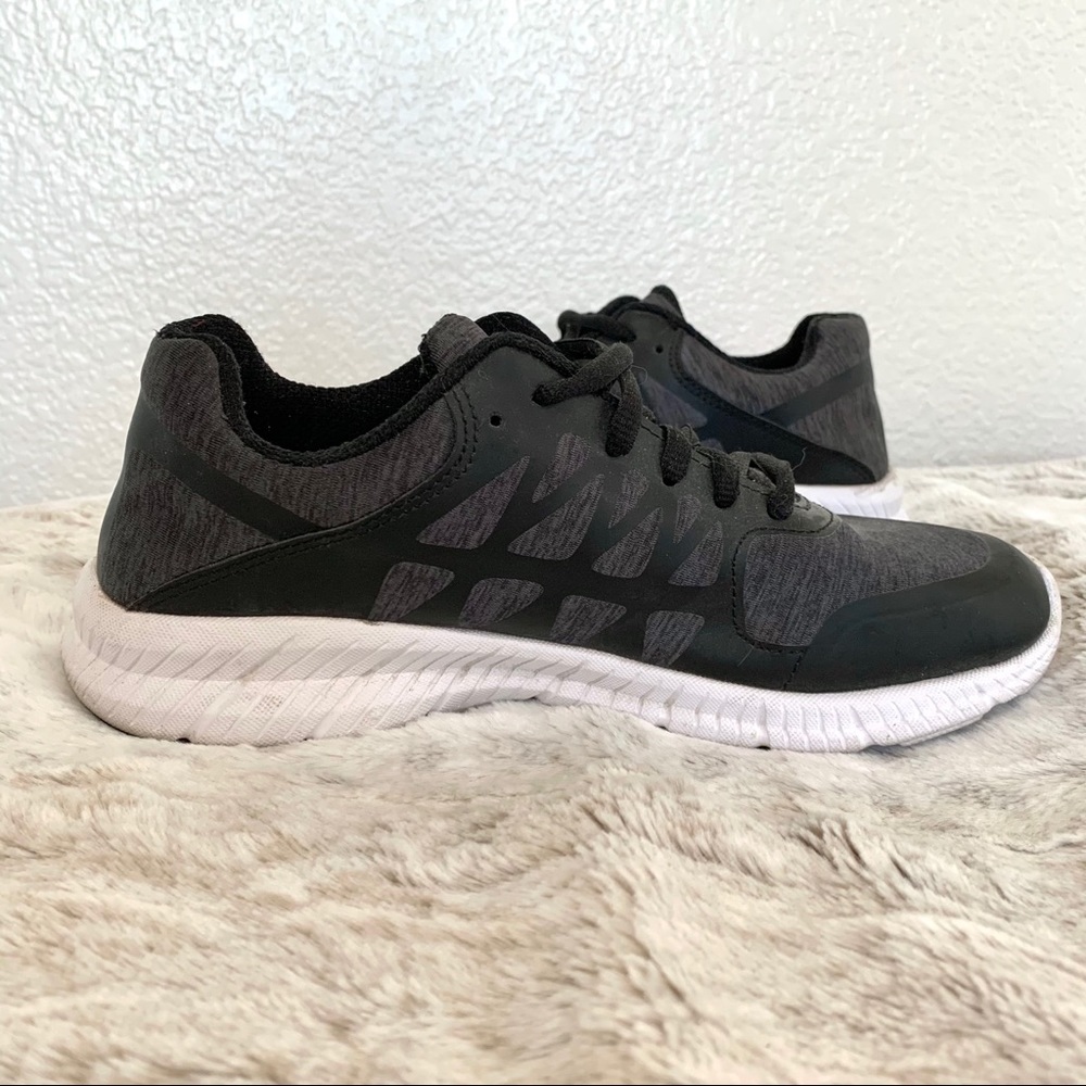 Fila Black Memory Foam Finity Running Shoes - image 6